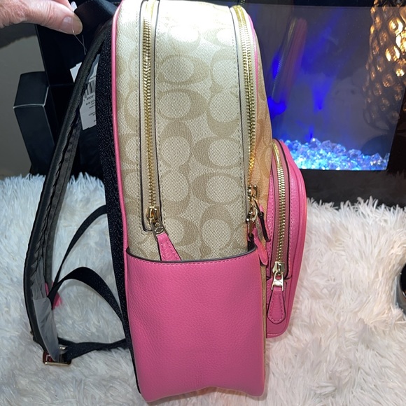 🩷COACH Court Backpack in Signature Canvas in Light Khaki/Petunia - Picture 9 of 14